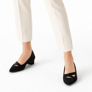 Stuart Weitzman Black Suede Pointed Toe Heels Crisscross Pumps Women’s Size 6.5